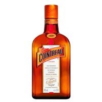 Ликер "Куантро" 0,7 L